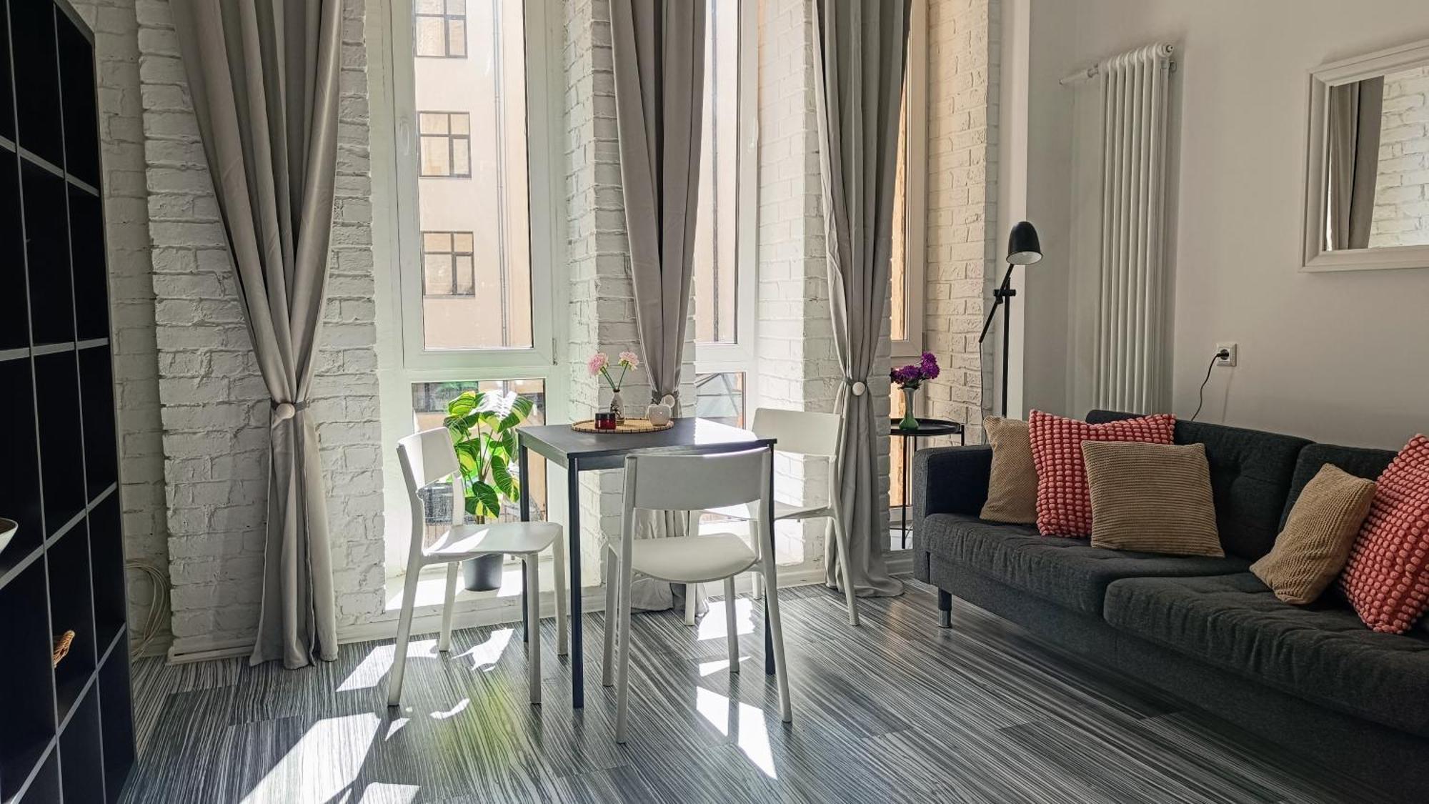 Julia Lacplesa Apartments Riga Exterior photo